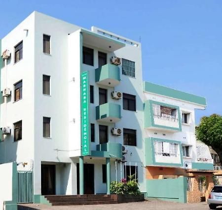 ホテル Pensao Marhaba Residencial マプト エクステリア 写真